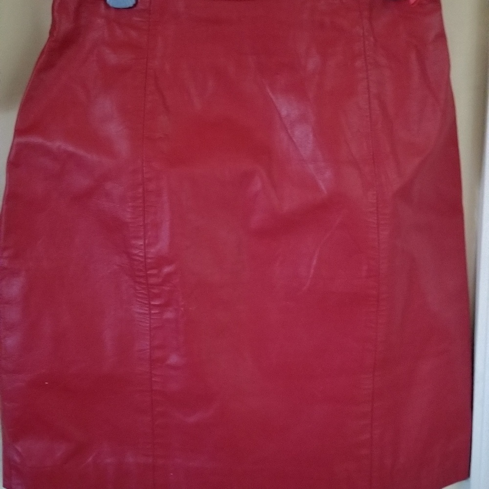 Leather skirt